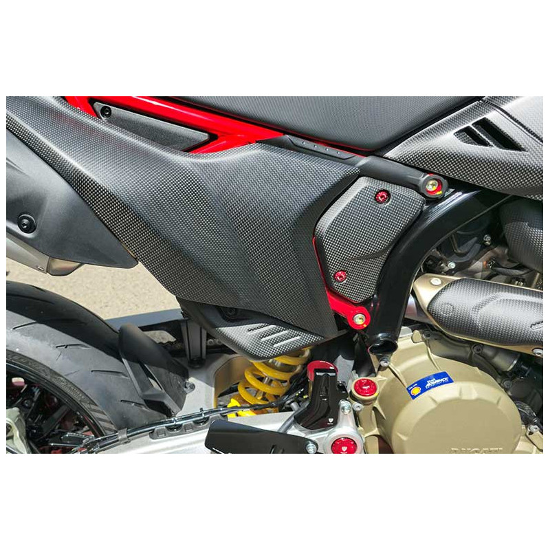 PARE CHALEUR POSTERIEUR CARBONE MAT CNC RACING Ducati Hypermotard 698 Mono