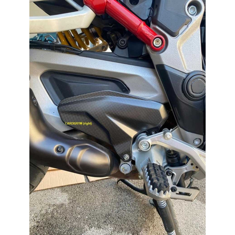 PARES TALON DROIT ET GAUCHE CARBONE LIGHTECH DUCATI