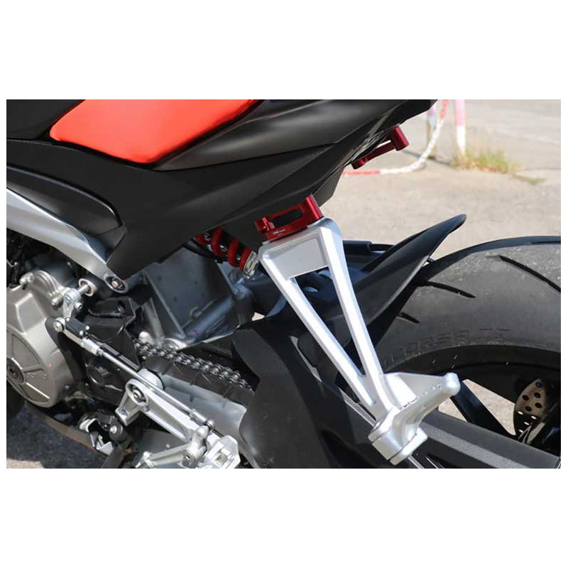 PLAQUE D'OBTURATION PLATINES REPOSE-PIEDS ARRIERE APRILIA RS 660 CNC RACING