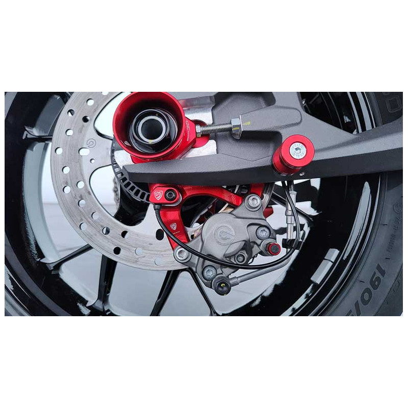 PROTECTION AXE DE ROUE ARRIÈRE CNC RACING DUCATI PANIGALE V2 / STREETFIGHTER V2