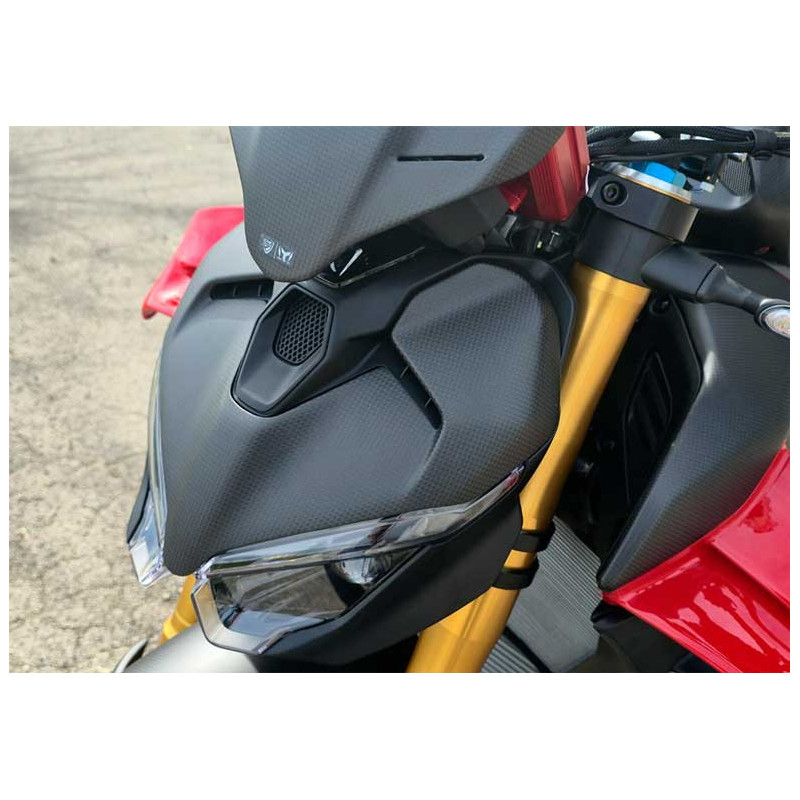 PROTECTION DE PHARE AVANT CARBONE CNC RACING STREETFIGHTER V2 2025