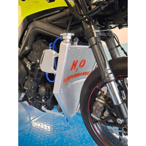 RADIATEUR D'EAU MAJORÉ STREET TRIPLE 765