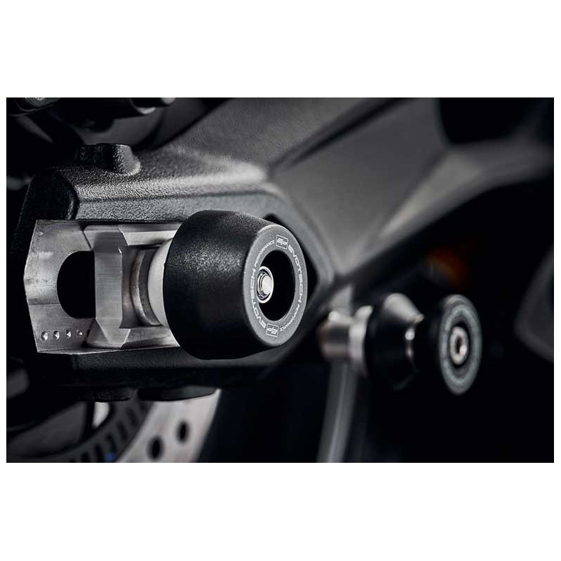 roulettes-de-protection-d-axe-de-roue-arriere-triumph-street-dayto ROULETTES DE PROTECTION D'AXE DE ROUE ARRIERE TRIUMPH STREET-DAYTO