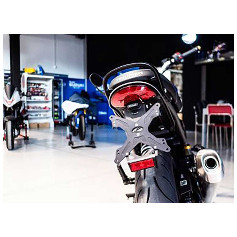 SUPPORT DE PLAQUE EVOTECH TRIUMPH SPEED 400