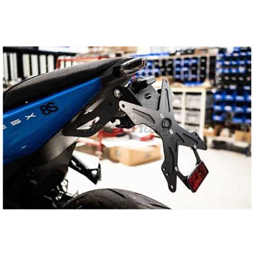 SUPPORT DE PLAQUE HAUTE QUALITE GSX-8S EVOTECH