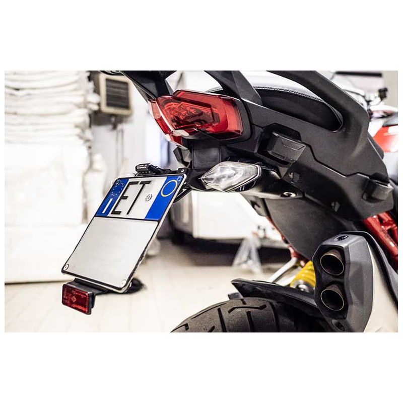 SUPPORT DE PLAQUE MULTISTRADA V4 2021+