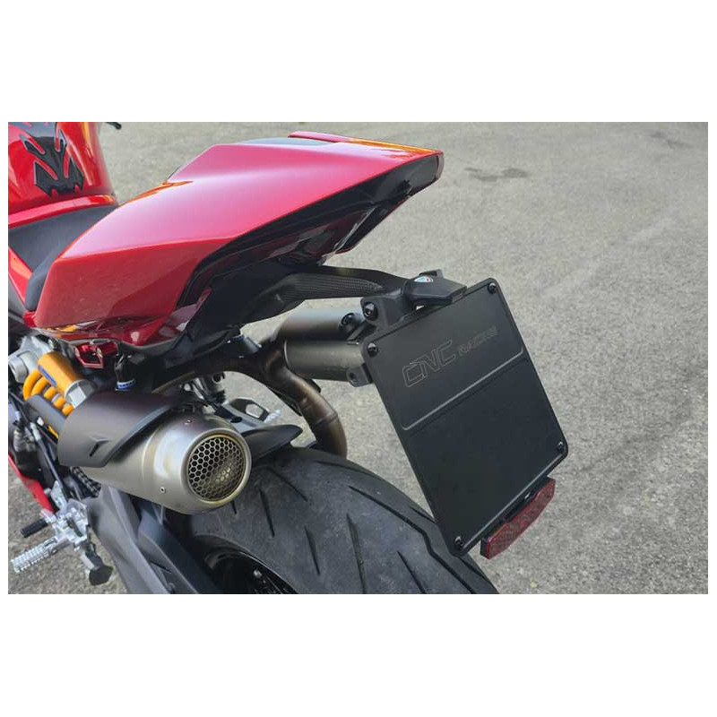 support-de-plaque-reglable-plug-and-play-streetfighter-v4 SUPPORT DE PLAQUE REGLABLE PLUG AND PLAY STREETFIGHTER V4