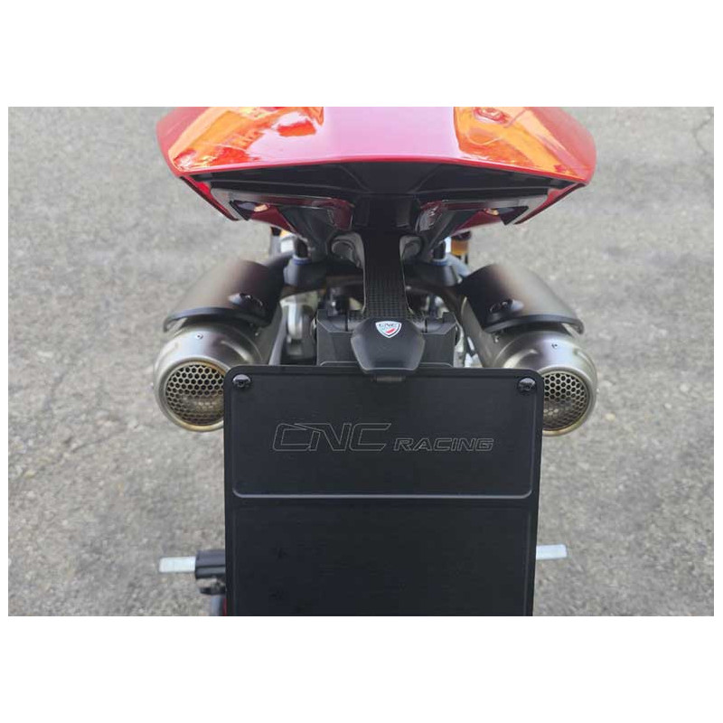 support-de-plaque-reglable-plug-and-play-streetfighter-v4 SUPPORT DE PLAQUE REGLABLE PLUG AND PLAY STREETFIGHTER V4