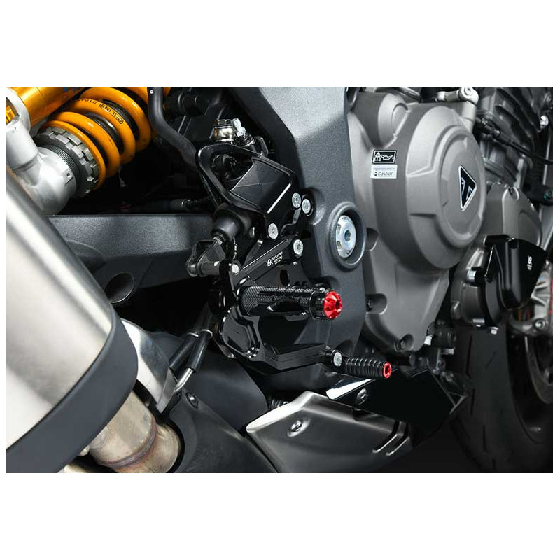 TRIUMPH SPEED TRIPLE 1200 RS COMMANDES RECULEES INVERSEE OU NON