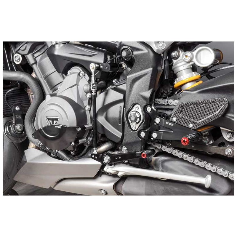 TRIUMPH STREET TRIPLE COMMANDES RECULEES INVERSEES OU NON