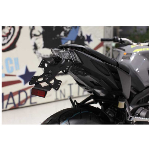 YAMAHA MT09 2017 SUPPORT PLAQUE