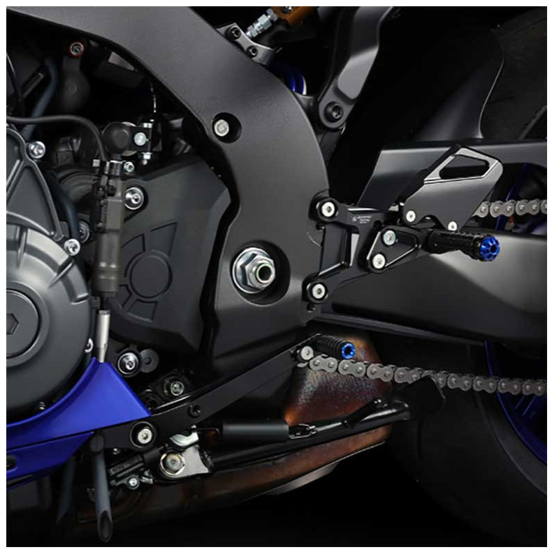 YAMAHA R9 COMMANDES RECULEES INVERSEES OU NON BONAMICI RACING